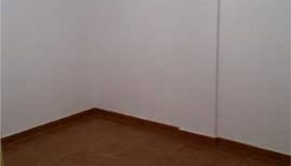 Trastero de alquiler en Ruta de la Plata, Cáceres Capital - imagen 1 Foto 1 de Trastero de alquiler en Ruta de la Plata, Cáceres Capital