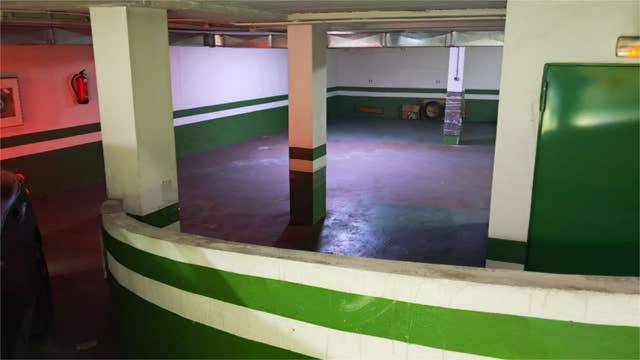Garaje en Alquiler en Avenida de Madrid