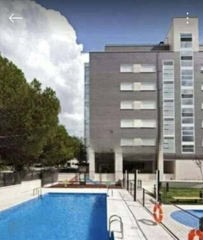 Piso en Alquiler en Calle de Samaniego, 20 en Rejas