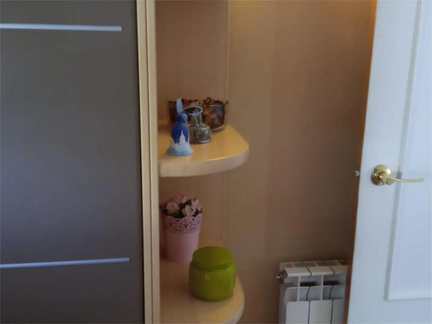 Zimmer in Carrer de Sant Antoni, 36, Vallirana Zimmer in Carrer de Sant Antoni, 36, Vallirana
