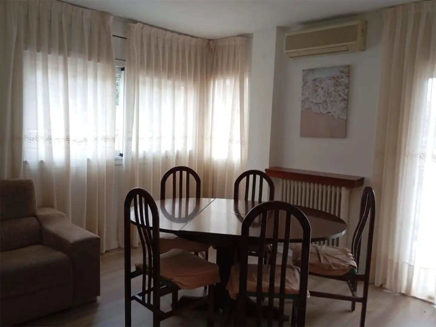 Habitació a Carrer de Comabruna, 8, Tàrrega Habitació a Carrer de Comabruna, 8, Tàrrega