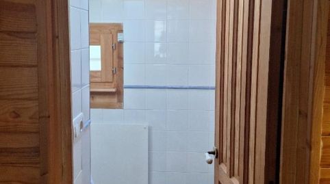 Foto 4 de Casa adosada en venta en Avenida el Bierzo, 2, Bembibre, León