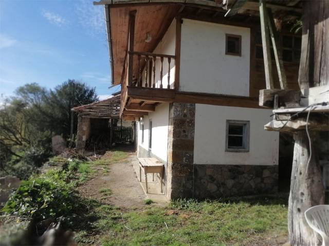 Casa-chalet en Venta en Piloña