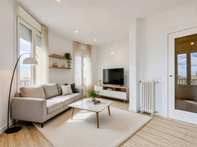 Piso en Venta en Argüelles