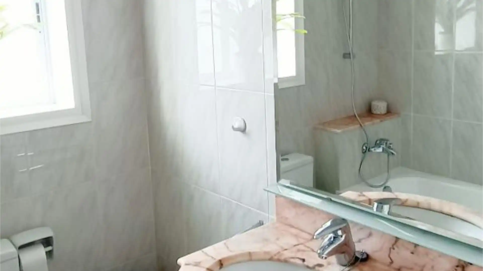 Flat for rent in Passeig de la Marina, 275, Castelldefels