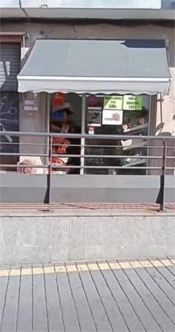 Local comercial en Alquiler en Ortuella