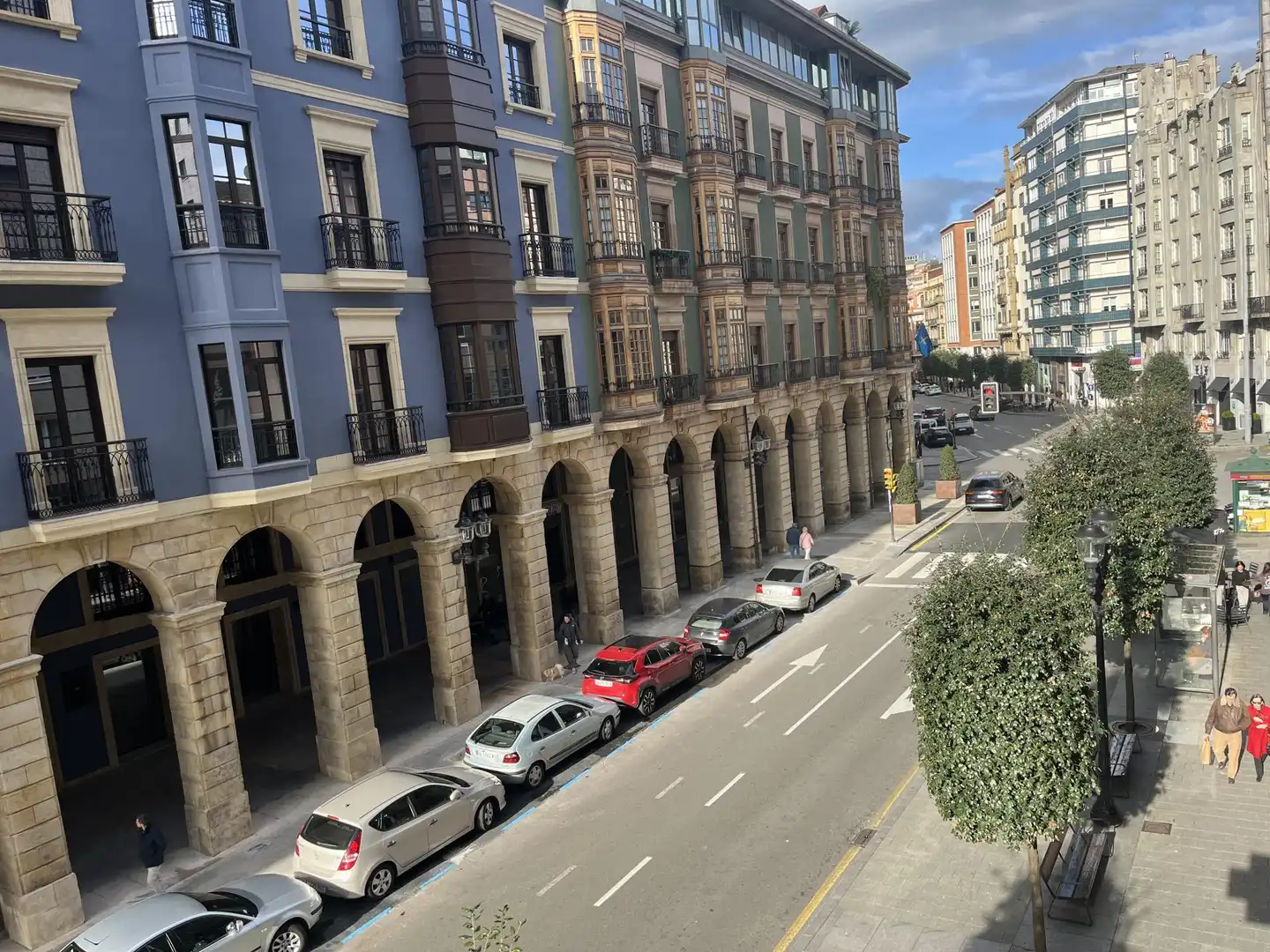 Vista exterior de Pis de lloguer en Gijón  amb Calefacció, Moblat i Videoporter