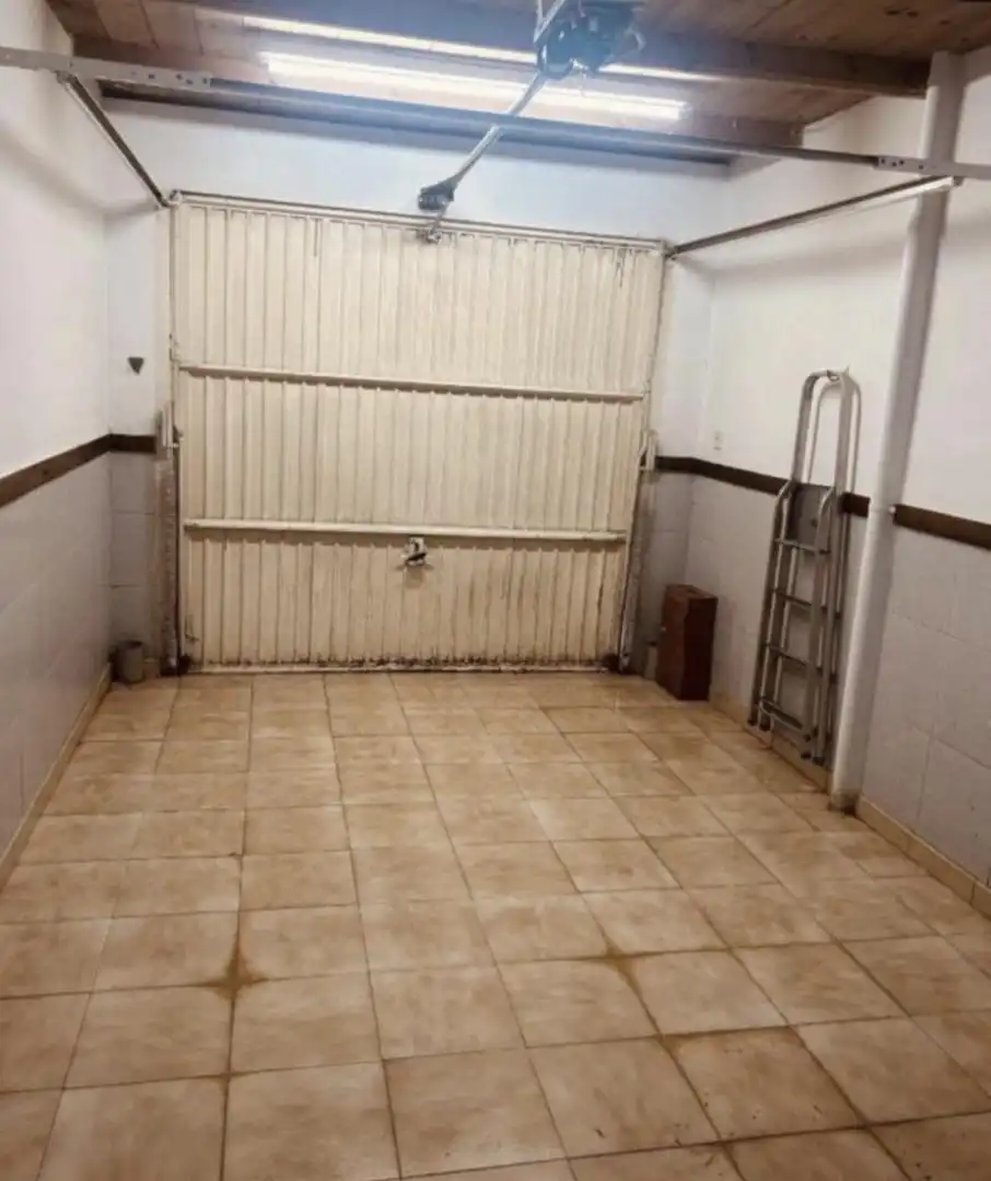 Detached homes for sale in Carrer de Manuel Carrasco i Formiguera, 37, Estadi - Santa Anna Detached homes for sale in Vic with Air Conditioner, Heating and Private garden