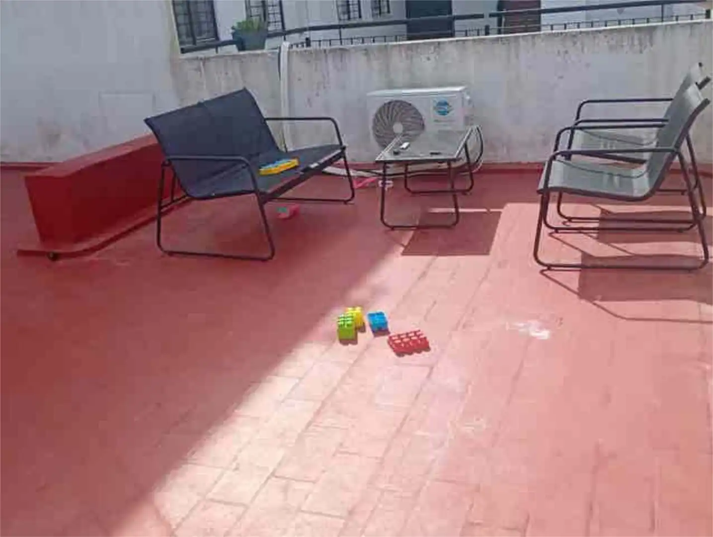 Casa o chalet en venta en La Banda - Campo de Fútbol Terraza de Casa o chalet en venta en Chiclana de la Frontera con Calefacción, Terraza y Trastero