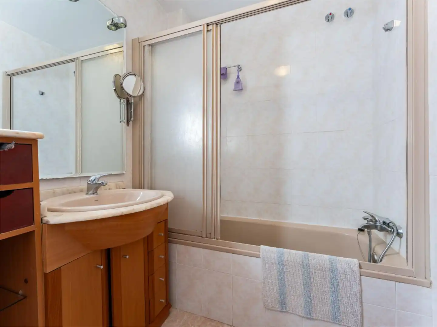 Casa o xalet en venda a Calle María Flors Sirera, 1, Manantiales - Lagar - Cortijo Bany de Casa o xalet en venda en Alhaurín de la Torre amb Aire condicionat, Jardí privat i Terrassa