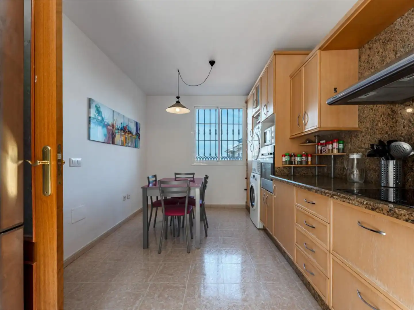 Casa o xalet en venda a Calle María Flors Sirera, 1, Manantiales - Lagar - Cortijo Cuina de Casa o xalet en venda en Alhaurín de la Torre amb Aire condicionat, Jardí privat i Terrassa