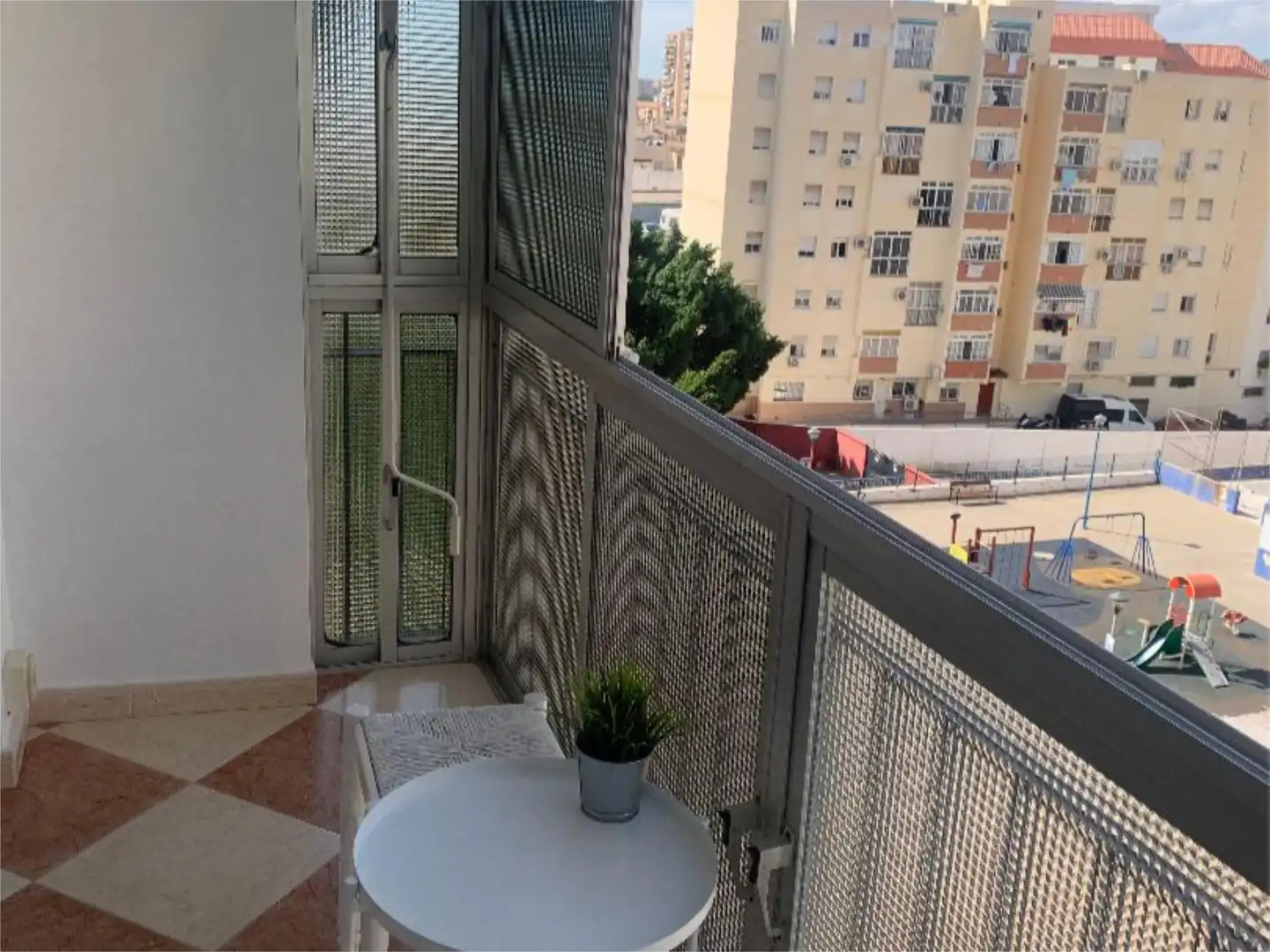 Habitació a Calle Cristóbal de Virués, 1, Alegría de la Huerta- Jardín de Málaga Terrassa de Apartament per a compartir en Málaga amb Aire condicionat, Calefacció i Terrassa