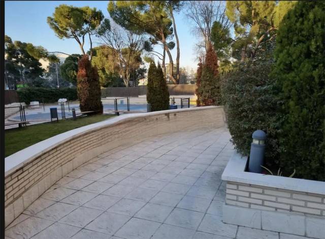 Piso en Alquiler en Calle de Samaniego, 20 en Rejas