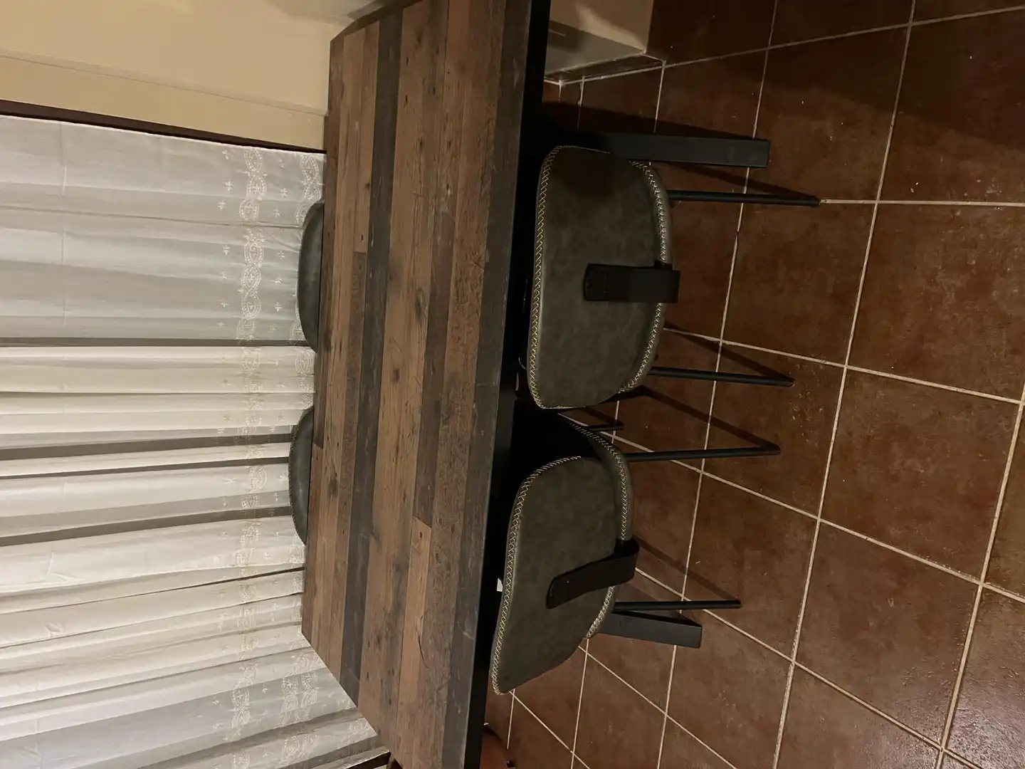 Casa adosada de alquiler en Calle Nueva, 27, El Ronquillo Comedor de Casa adosada de alquiler en El Ronquillo con Aire acondicionado, Jardín privado y Parquet