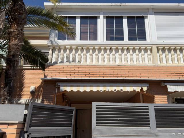 Casa-chalet en Venta en Avenida España, 35 en Villanueva de la Torre