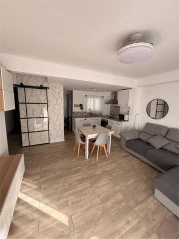 Apartamento en Alquiler en Les Palmeres