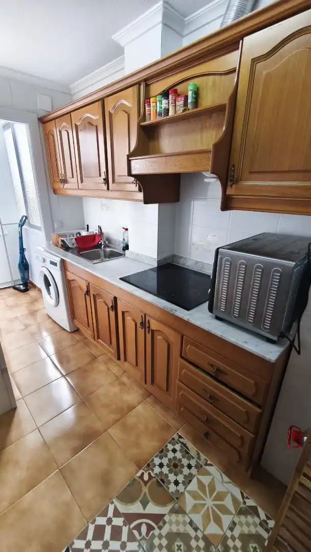 Flat for sale in Avinguda de Ronda, 100, Playa Tamarit - Playa Lissa Kitchen of Flat for sale in Santa Pola with Air Conditioner, Terrace and Swimming Pool