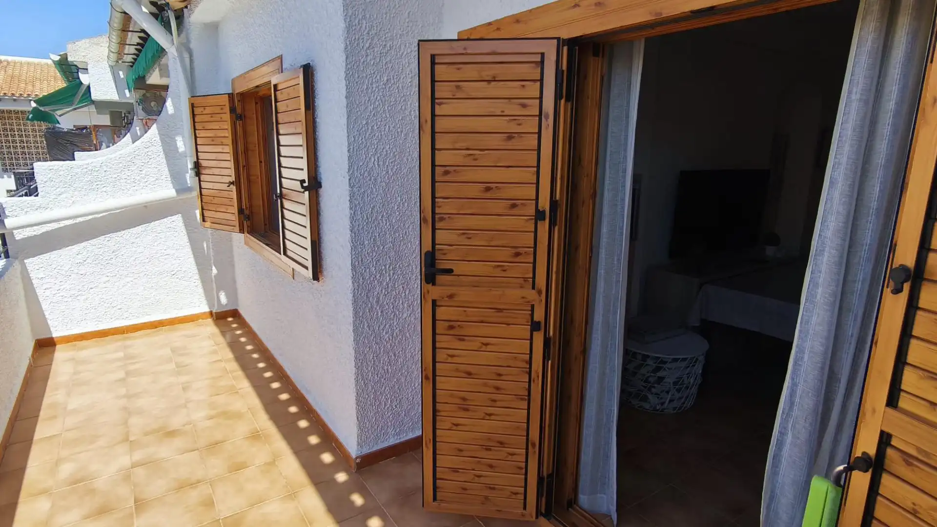 Flat for sale in Avinguda de Ronda, 100, Playa Tamarit - Playa Lissa Balcony of Flat for sale in Santa Pola with Air Conditioner, Terrace and Swimming Pool