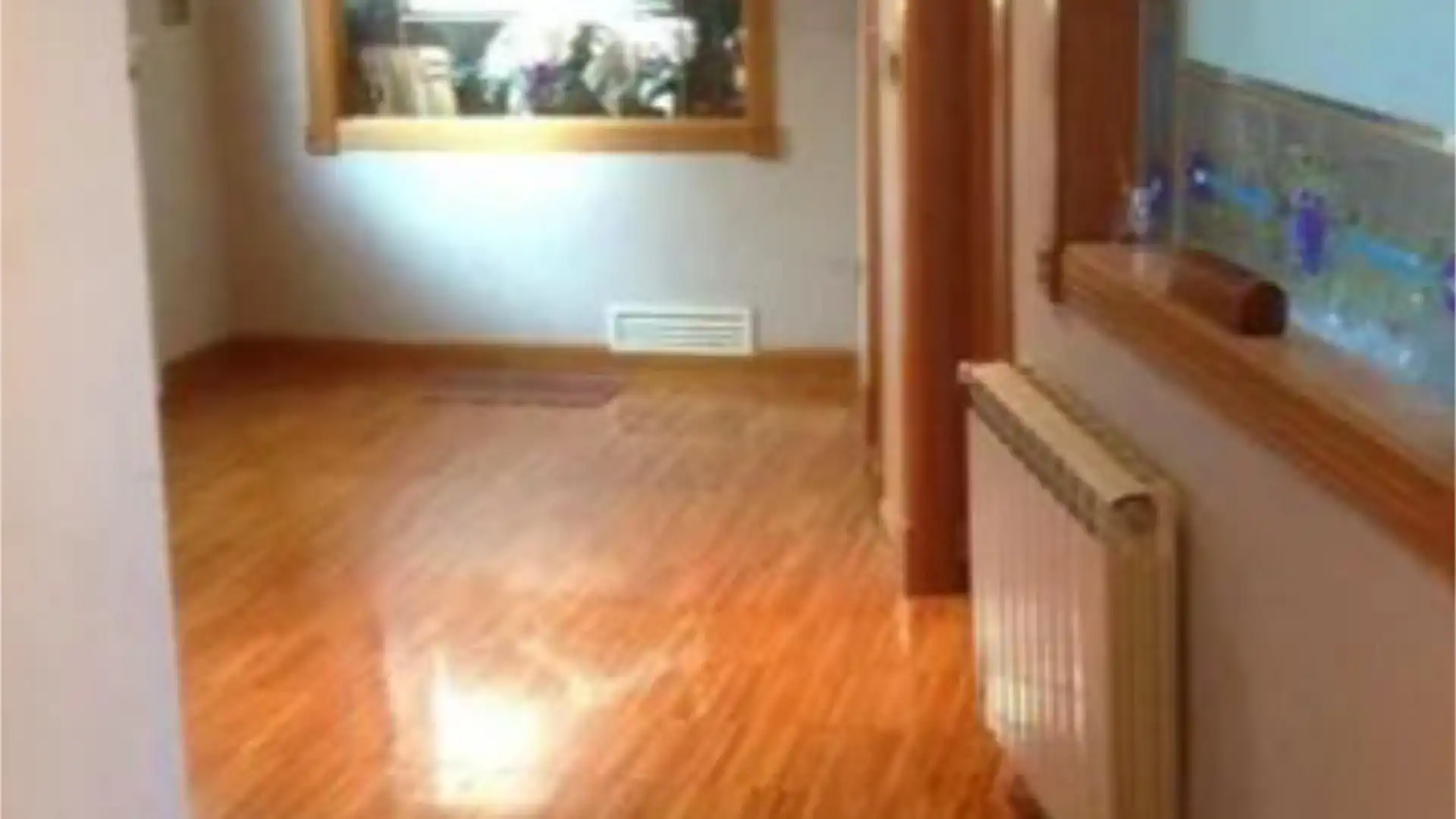 Room in Carril Torre Leales, 23, Los Dolores Flat for share in Murcia Capital with Air Conditioner, Heating and Private garden