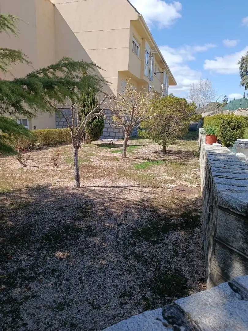 Flat for sale in Avenida Coto San Isidro, 4, Ituero y Lama Flat for sale in Ituero y Lama with Heating, Private garden and Oven