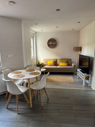 Piso en Alquiler en Calle Amancio Ruiz Capillas, 16 en Covadonga - Campuzano - Ciudad Vergel