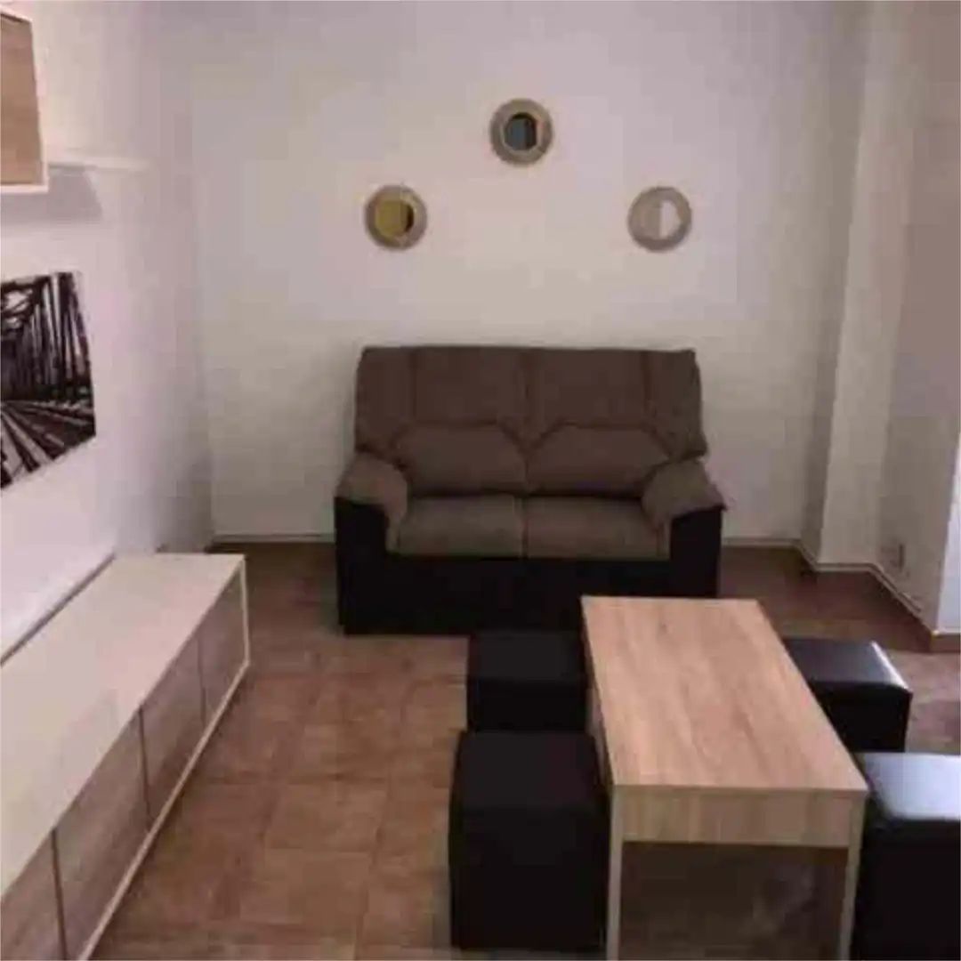 Piso de alquiler en Siles Sala de estar de Piso de alquiler en Siles