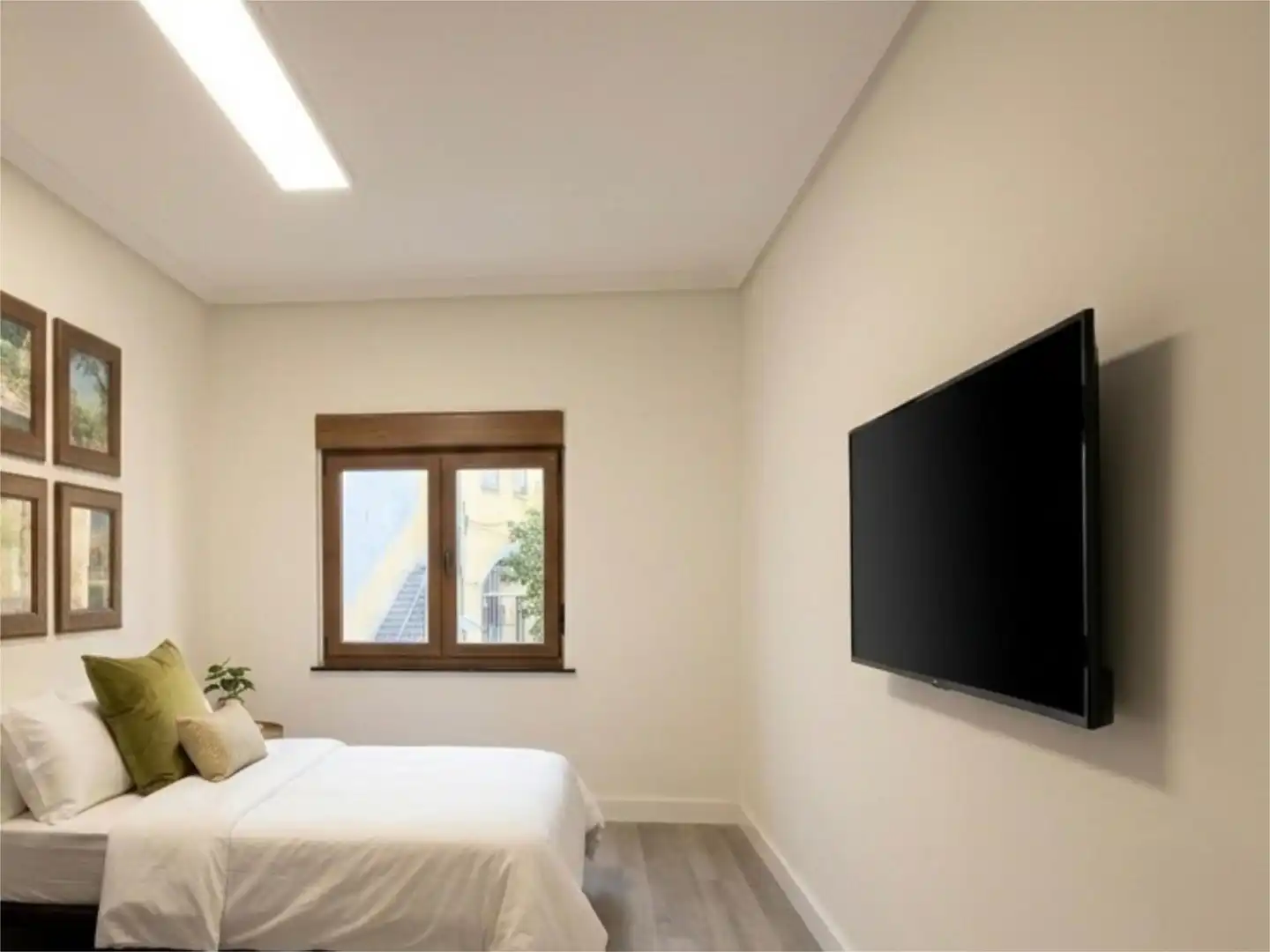 Room in Calle Palacio Valdés, 8, Centro Bedroom of Flat for share in Avilés with Heating, Parquet flooring and Furnished