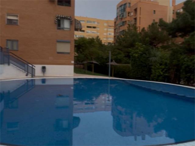 Piso en Venta en Calle Ecuador, 13 en Babel