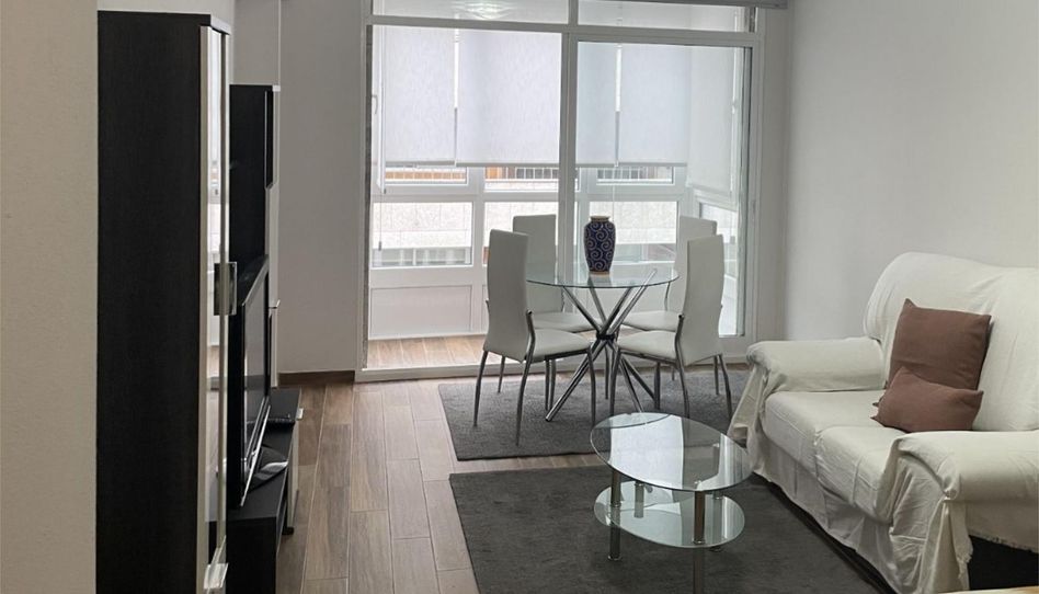 Estudio de alquiler en Rúa Do Uruguai, 18, Centro - Areal, Vigo - imagen 1 Foto 1 de Estudio de alquiler en Rúa Do Uruguai, 18, Centro - Areal, Vigo