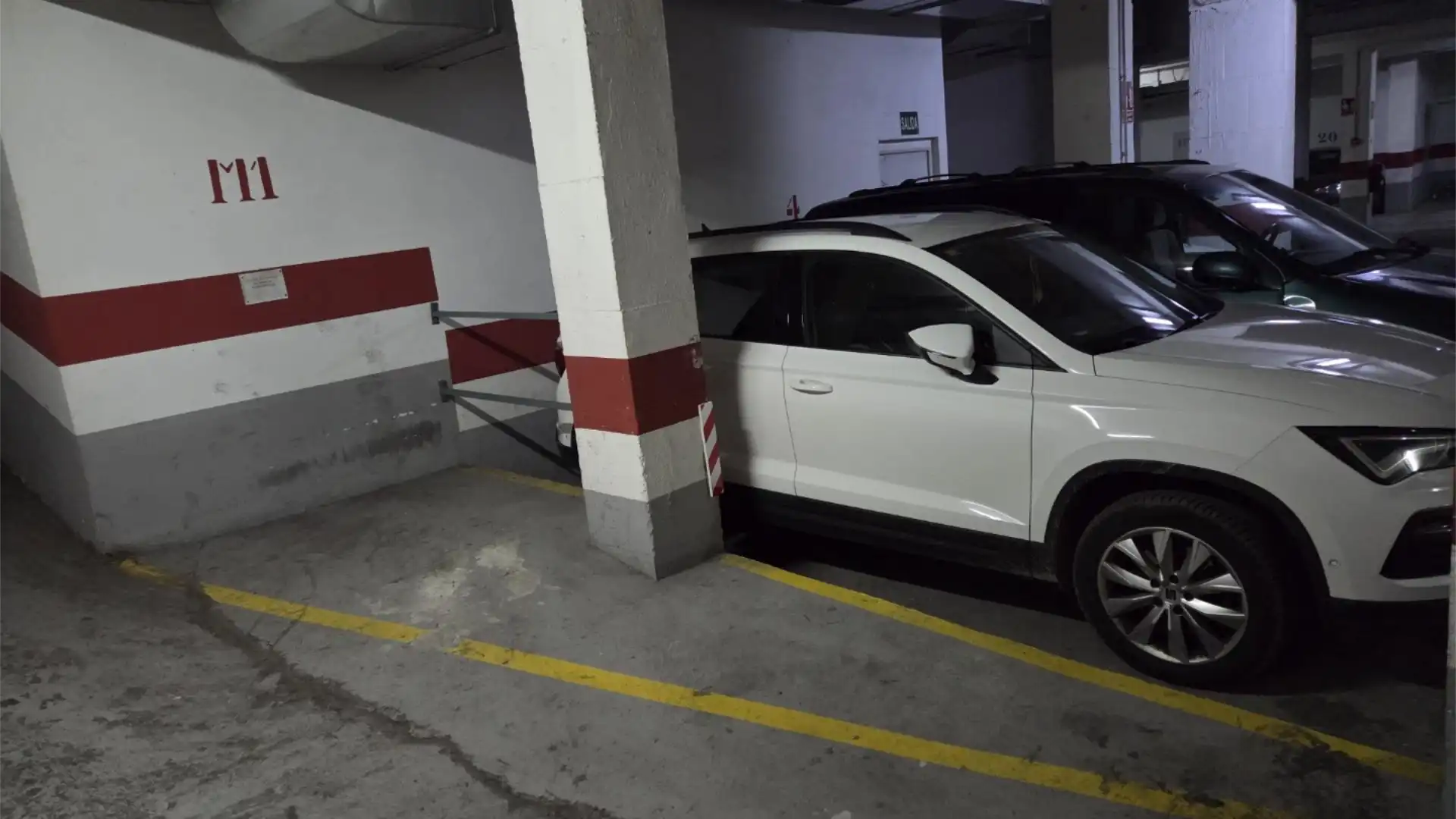 Garaje de alquiler en Calle del Barón de Warsage, La Bozada – Parque Delicias