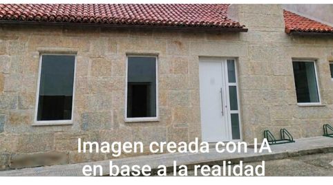 Foto 4 de Casa adosada en venda a Praza Porta Do Sol, 6, Centro - Areal, Vigo