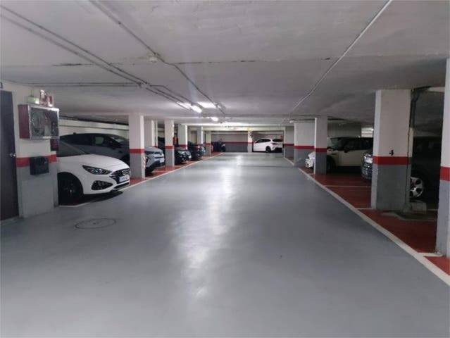 Garaje en Alquiler en Butarque