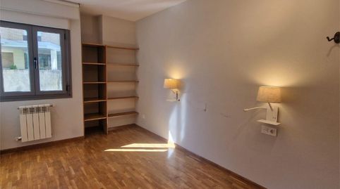 Foto 5 von Wohnungen zur Miete in Calle Cardenal Cienfuegos, 12, Auditorio - Seminario - Parque de Invierno, Oviedo