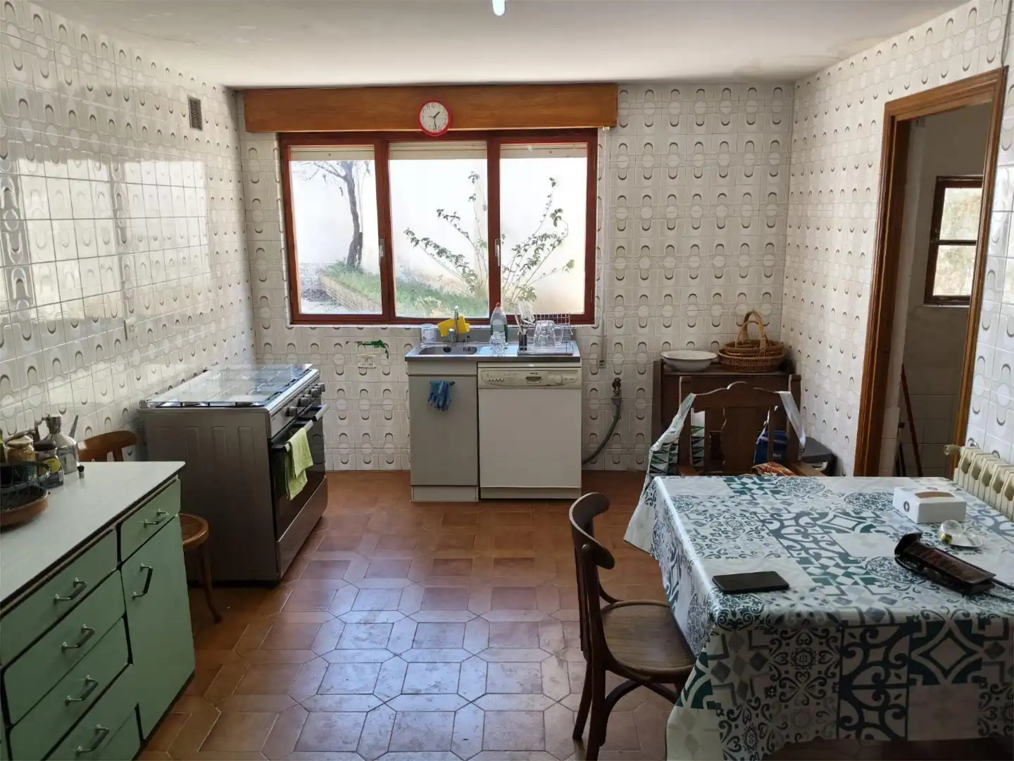Pis en venda a Calle de la Hermandad, 2, Villamañán Cuina de Pis en venda en Villamañán amb Calefacció, Jardí privat i Parquet