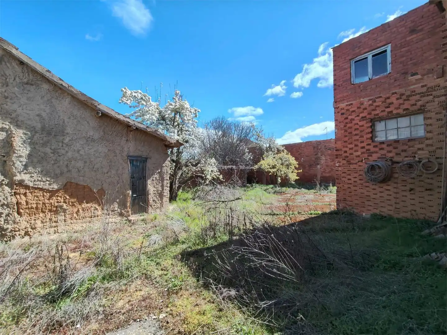 Pis en venda a Calle de la Hermandad, 2, Villamañán Pis en venda en Villamañán amb Calefacció, Jardí privat i Parquet