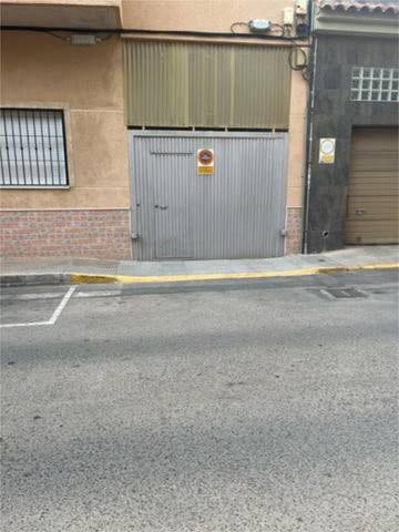 Garaje en Alquiler en Los Montesinos