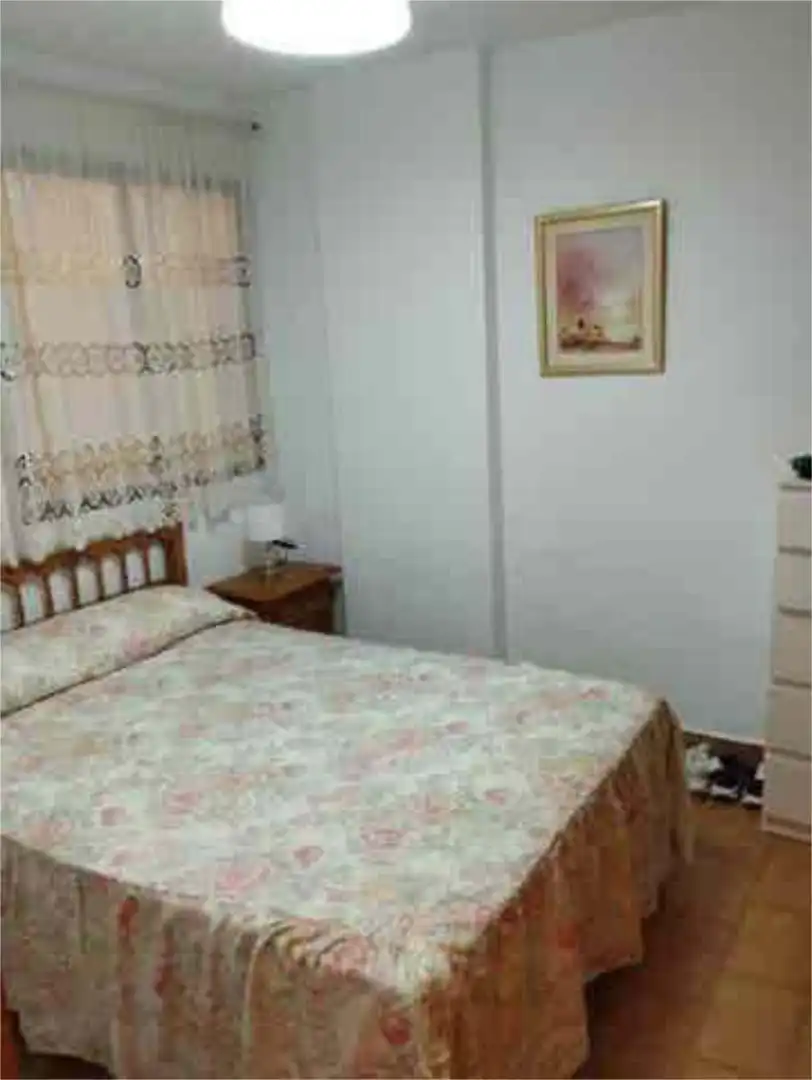 Apartament de lloguer a Velilla - Velilla Taramay Dormitori de Apartament de lloguer en Almuñécar amb Jardí privat, Terrassa i Piscina