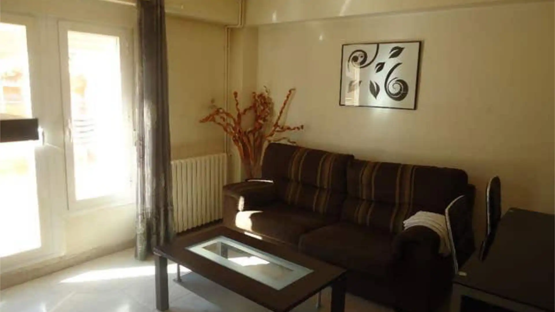 Living room of Flat for rent in  Huesca Capital  with Heating, Terrace and Furnished