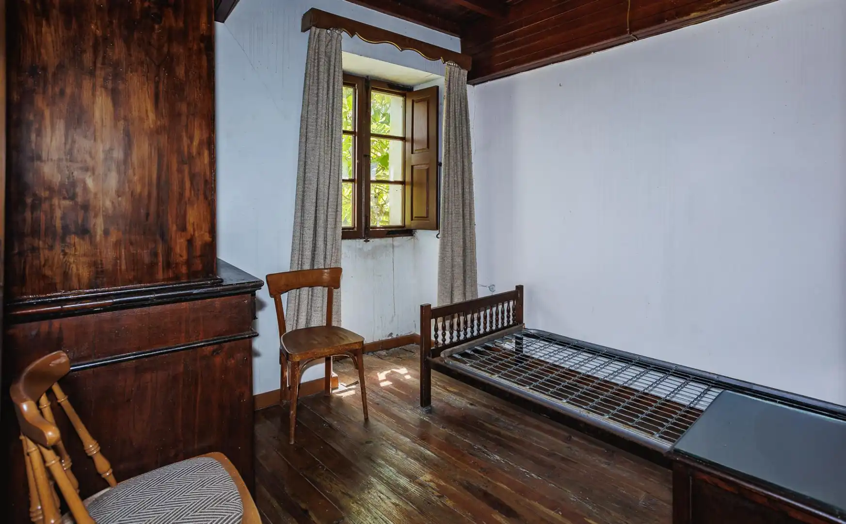 Habitación de Casa o chalet en venta en Sanxenxo con Jardín privado, Parquet y Trastero
