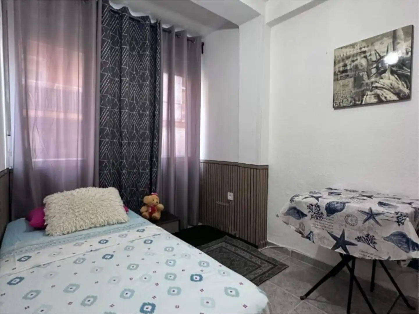 Zimmer in Calle de la Mariblanca, 23, Centro