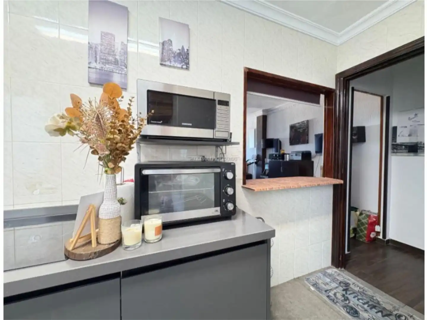 Piso en venta en Avenida de Cristóbal Colón, 109, Las Colonias Cocina de Piso en venta en Huelva Capital con Aire acondicionado