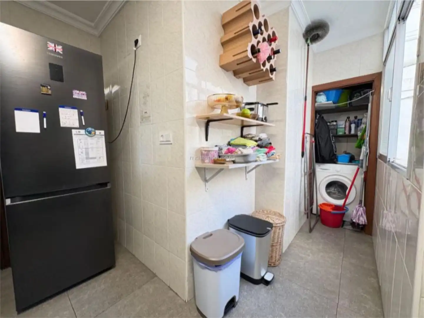 Piso en venta en Avenida de Cristóbal Colón, 109, Las Colonias Cocina de Piso en venta en Huelva Capital con Aire acondicionado