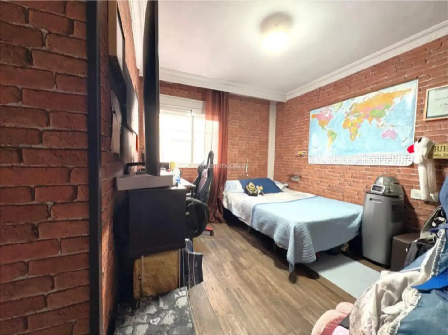 Piso en venta en Avenida de Cristóbal Colón, 109, Las Colonias Habitación de Piso en venta en Huelva Capital con Aire acondicionado