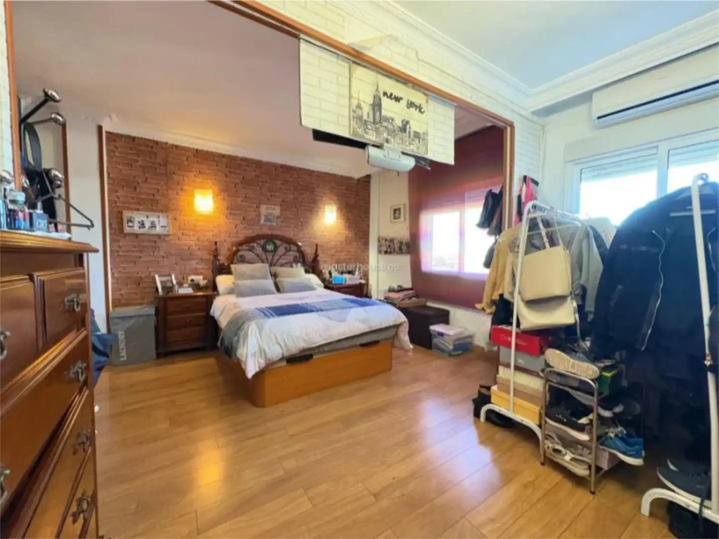 Piso en venta en Avenida de Cristóbal Colón, 109, Las Colonias Habitación de Piso en venta en Huelva Capital con Aire acondicionado