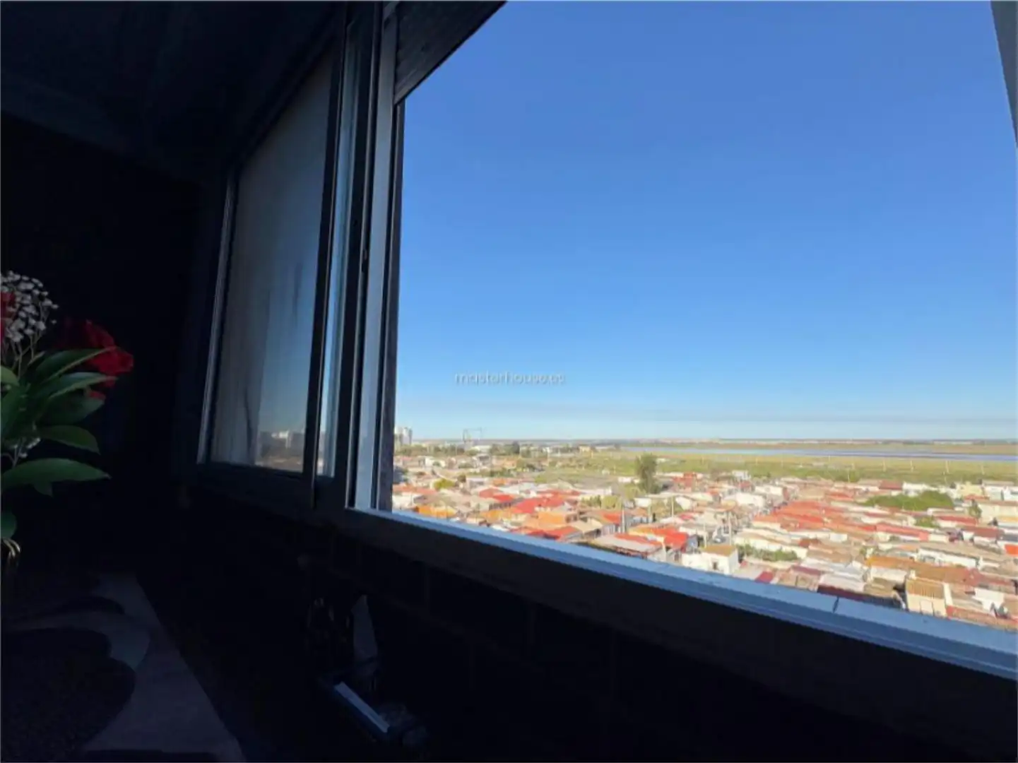 Piso en venta en Avenida de Cristóbal Colón, 109, Las Colonias Terraza de Piso en venta en Huelva Capital con Aire acondicionado