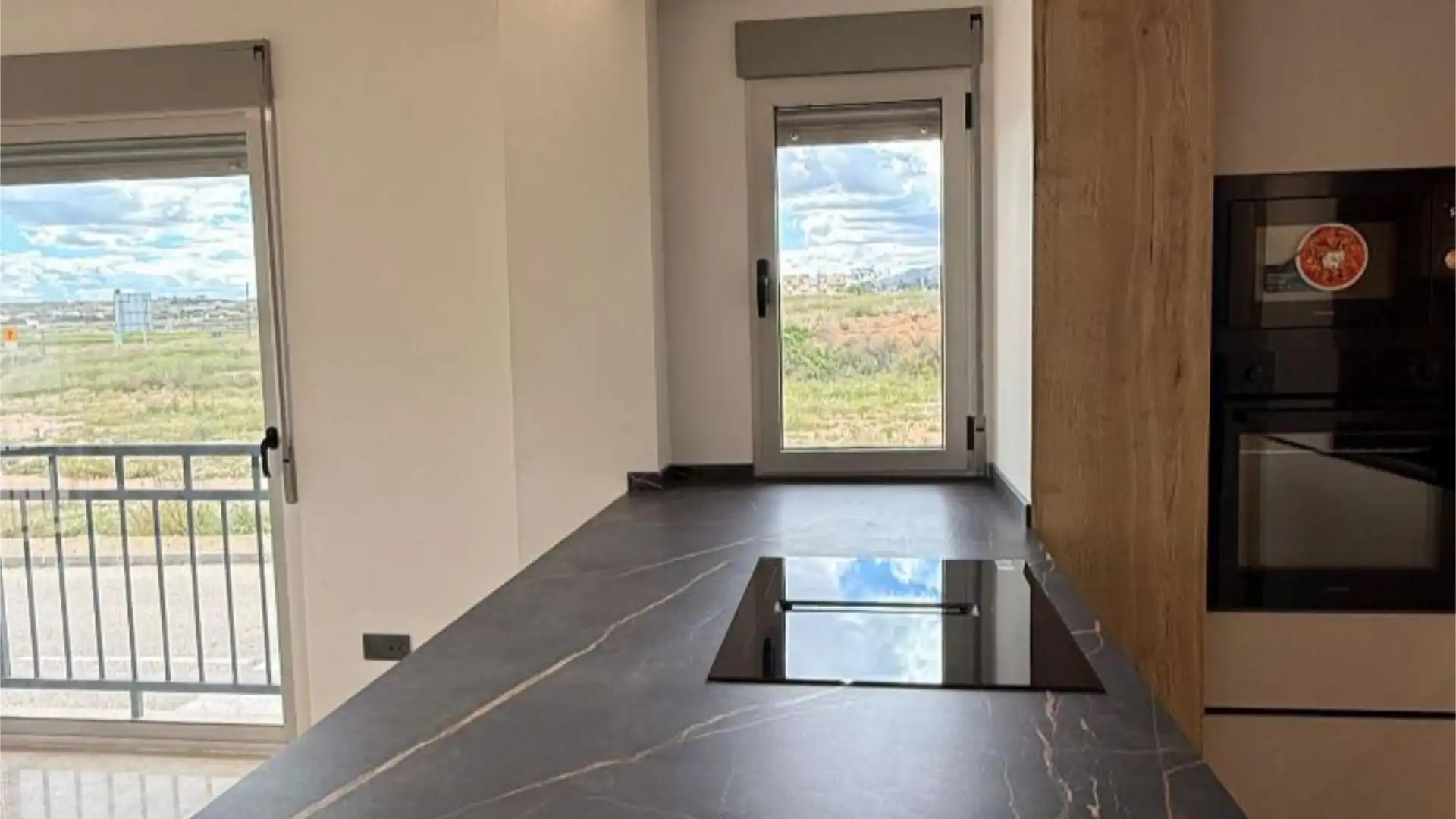 Cocina de Piso de alquiler en El Pinós / Pinoso con Balcón