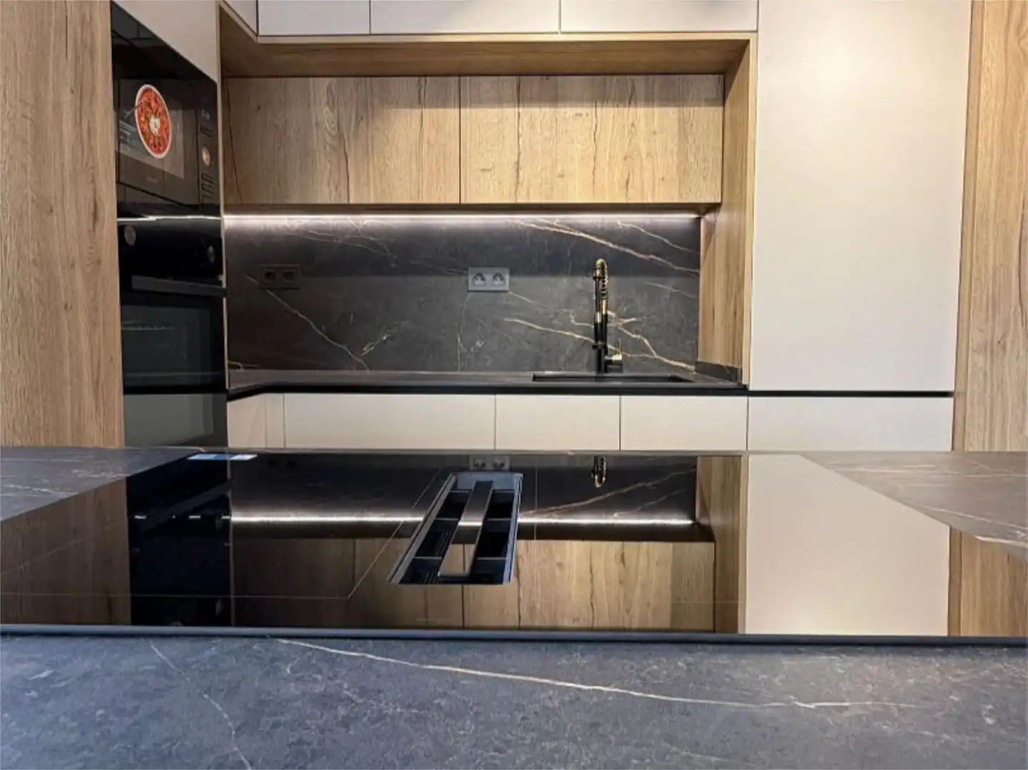 Wohnung zur Miete in Calle Crema Marfil, 59, El Pinós / Pinoso Küche von Wohnung zur Miete in El Pinós / Pinoso mit Balkon