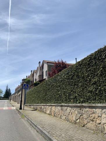 Casa-chalet en Alquiler en Lugar Brion, 148 en Rianxo