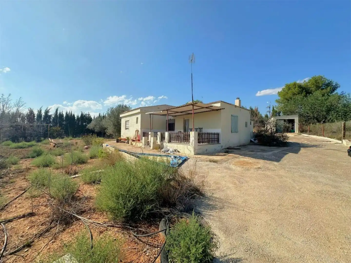 Vista exterior de Piso en venta en Cheste con Jardín privado, Terraza y Trastero