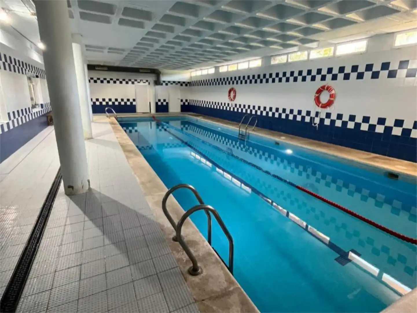 Wohnung zur Miete in Carrer de la Figuera, 4, Playa Muchavista Schwimmbecken von Wohnung zur Miete in El Campello mit Klimaanlage und Schwimmbad